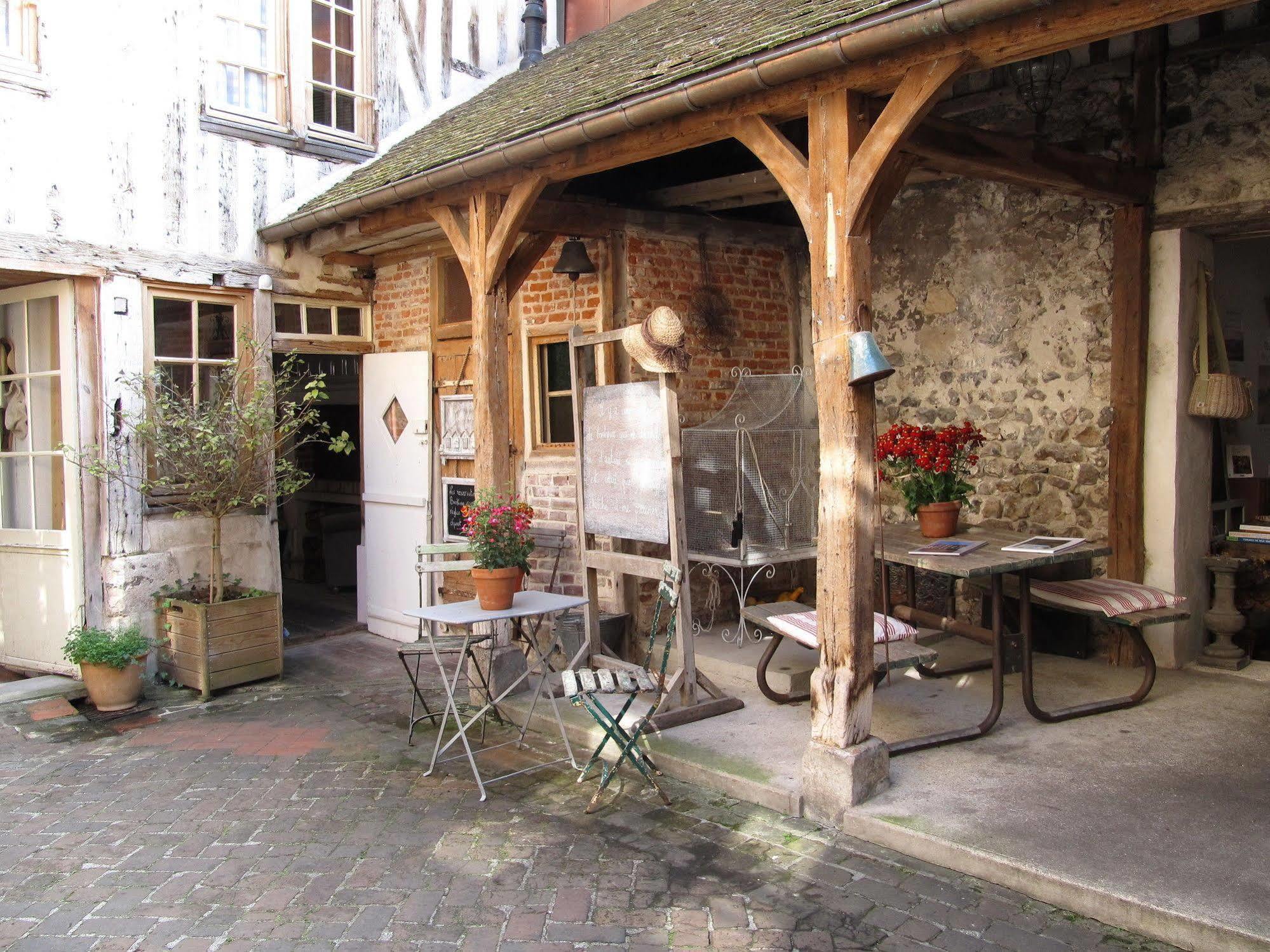 Chambres D'Hotes A L'Ecole Buissonniere Honfleur Esterno foto